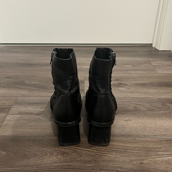 L'Intervalle Black Leather Boots - Picture 3 of 5